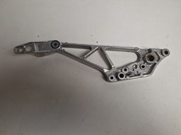 Show details for Honda VF 750 F HALTER FUSSRASTE 50610-MB2-000 / Picture of Honda VF 750 F HALTER FUSSRASTE 50610-MB2-000 /