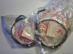 Show details for Gaszüge CB 500 Four orginal Honda für den flachen Lenker Set Picture of Gaszüge CB 500 Four orginal Honda für den flachen Lenker Set