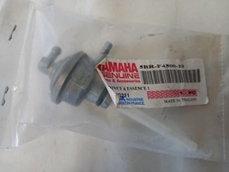 Zeige Details für Yamaha  Benzinhahn  5BR-F4500-10 Bild von Yamaha  Benzinhahn  5BR-F4500-10
