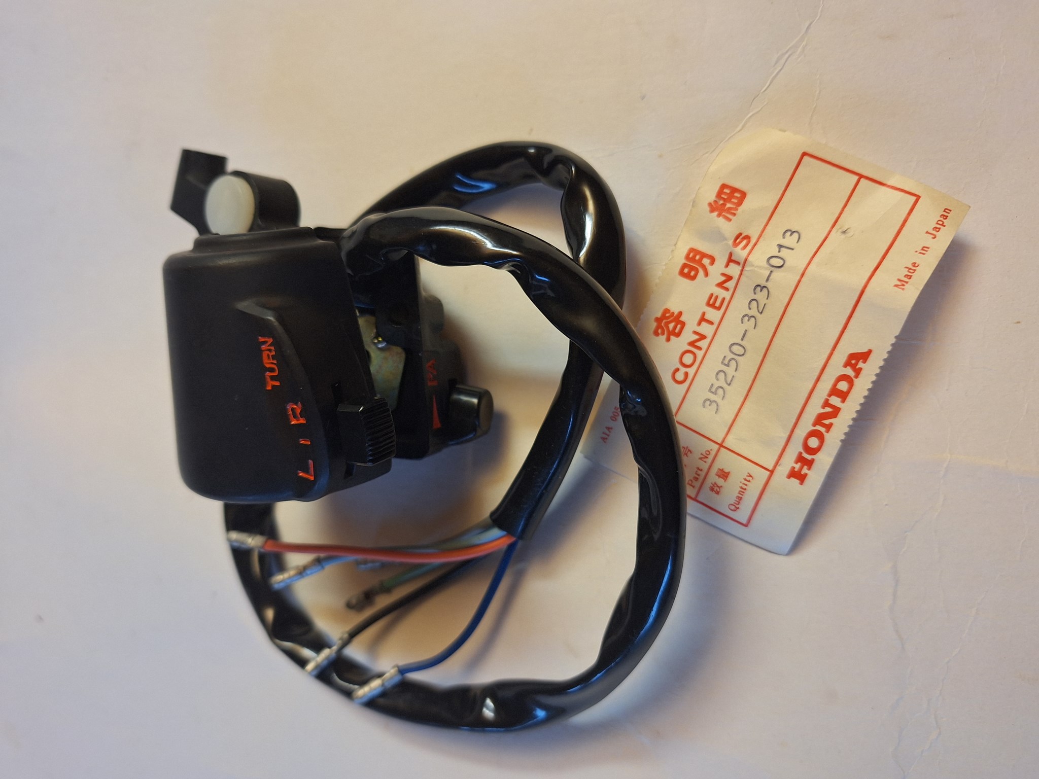 Picture of Blinkerschalter CB750K2 mit Lichthupe