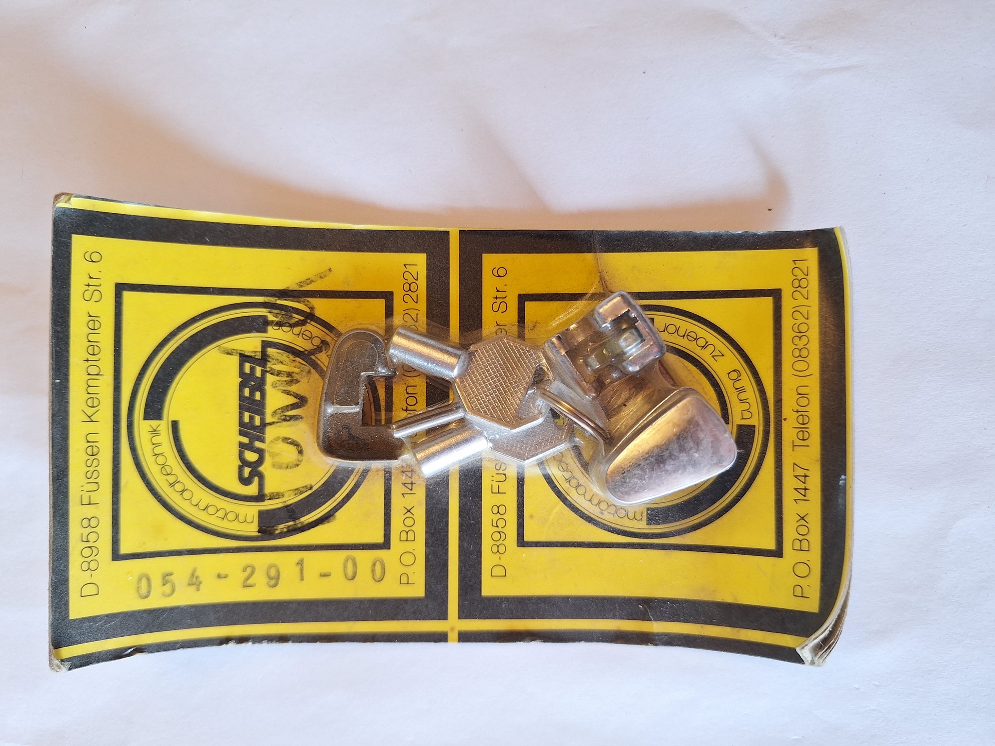 Picture of  CHECK ASSY.,CAP 17550-377-315P 