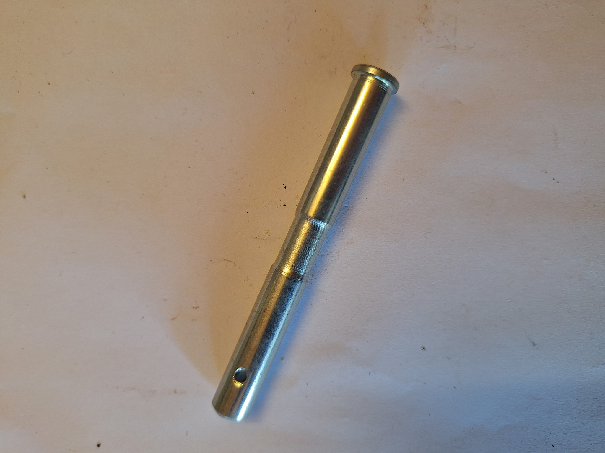 Picture of Bremssattelhalterbolzen CB750 K0-2 CB 450K