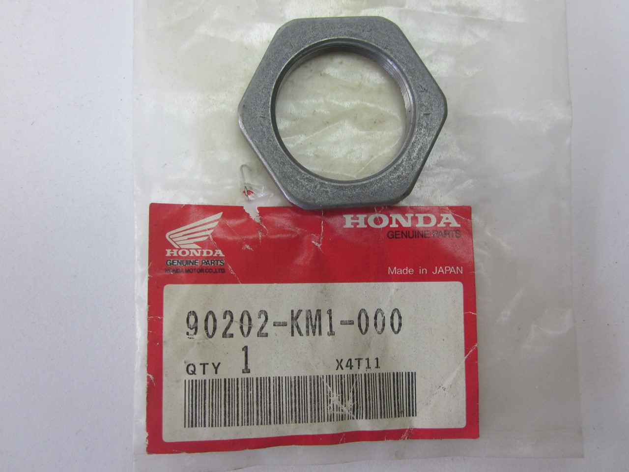 Picture of SPEZIALMUTTER, 30MM   90202-KM1-000   CH 250 E-J