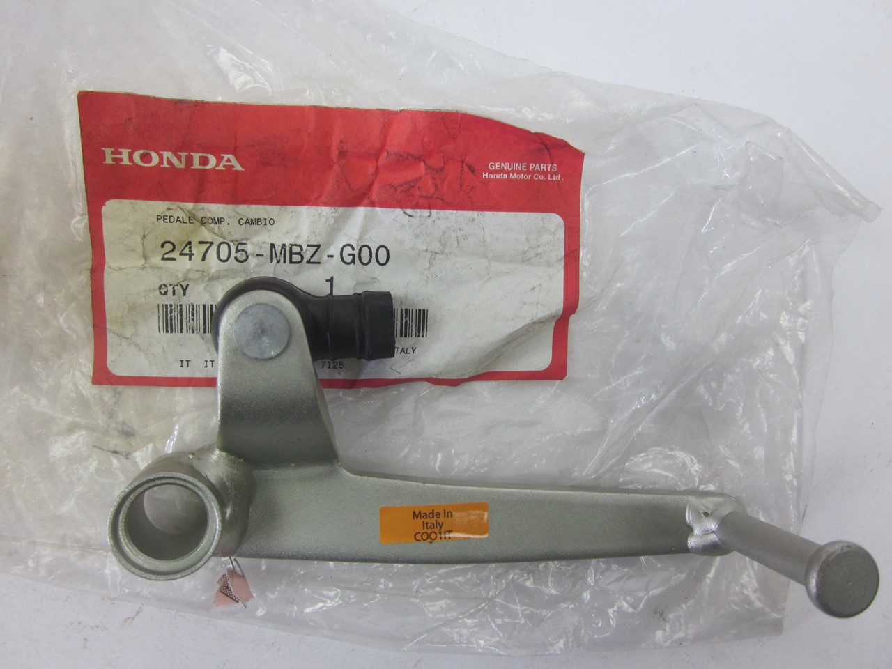 Picture of PEDAL COMP,CHANGE  24705-MBZ-G00  CB 600 FW