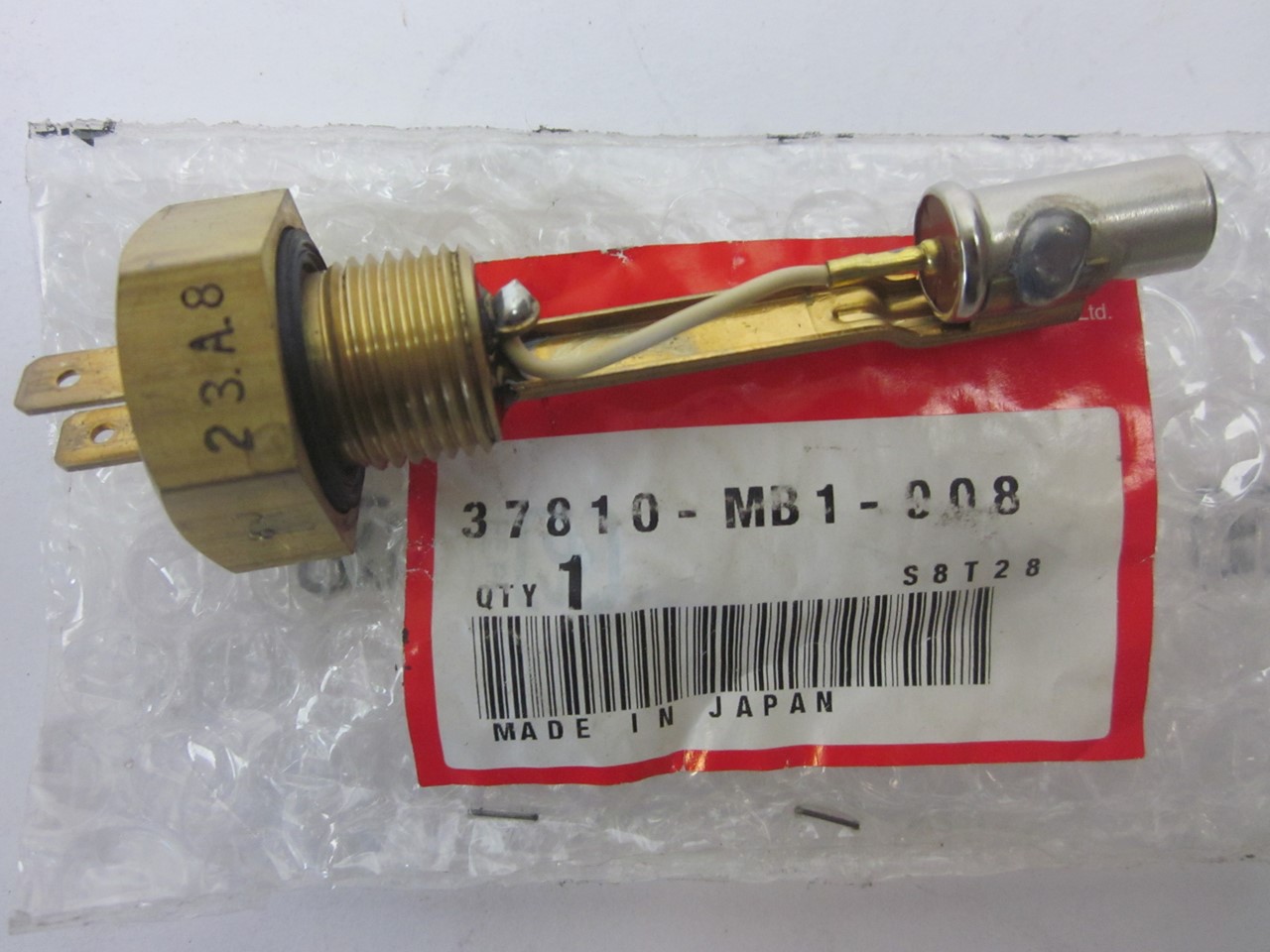 Picture of FUEL RES.SENSOR  37810-MB1-008  VF 750 C