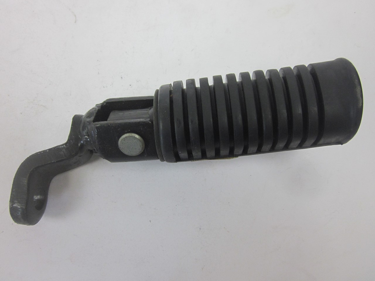 Picture of STANGE FUSSRASTE  50640-443-610  CB 400 N / NZ