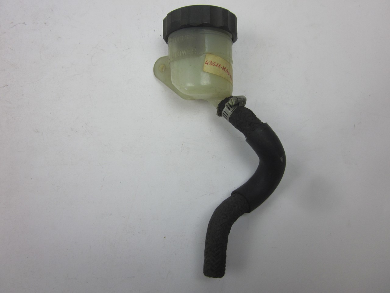 Picture of BECHER  43511-MA6-006  CBX 400 FC