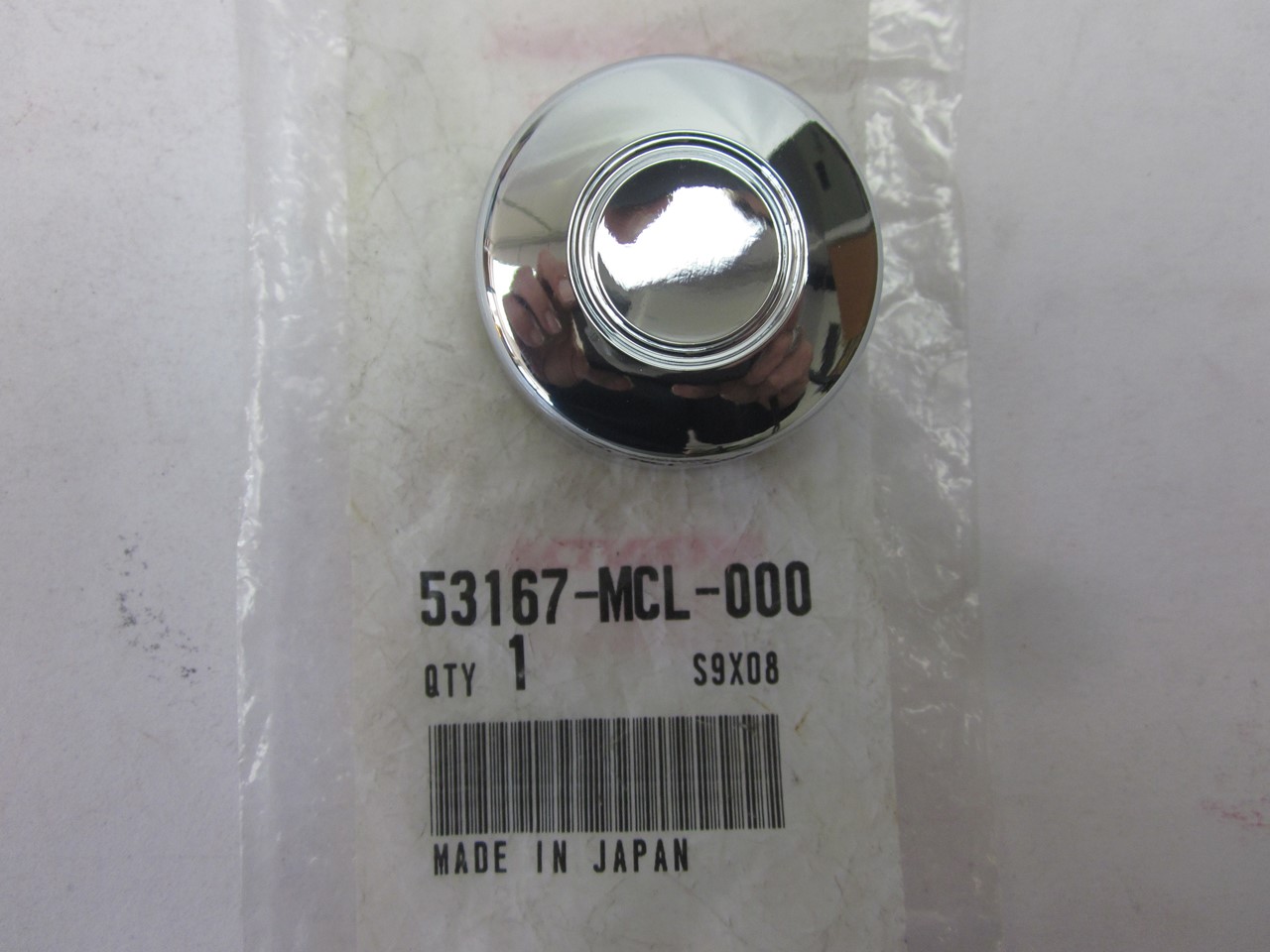Picture of CAP,R GRIP END  53167-MCL-000  NV 400 Shadow