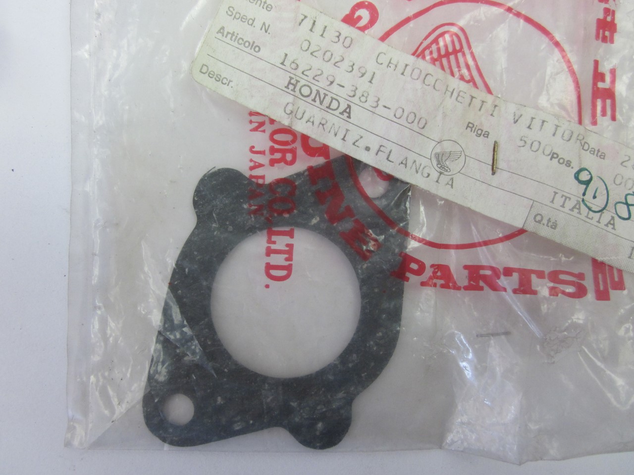 Picture of DICHT., VERG.ANSAUGSTUTZ.  16229-383-000  CB 125 S2-5