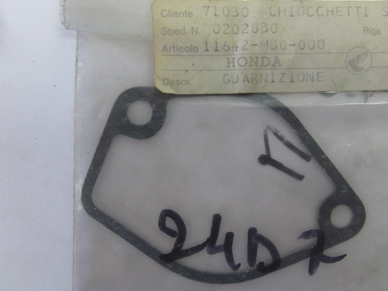 Picture of DICHTUNG  11642-MB0-000  VF 750 S