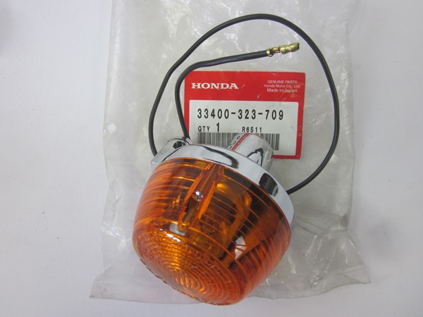 Picture of BLINKER VO.RE.   33400-323-709   CB 500 Four