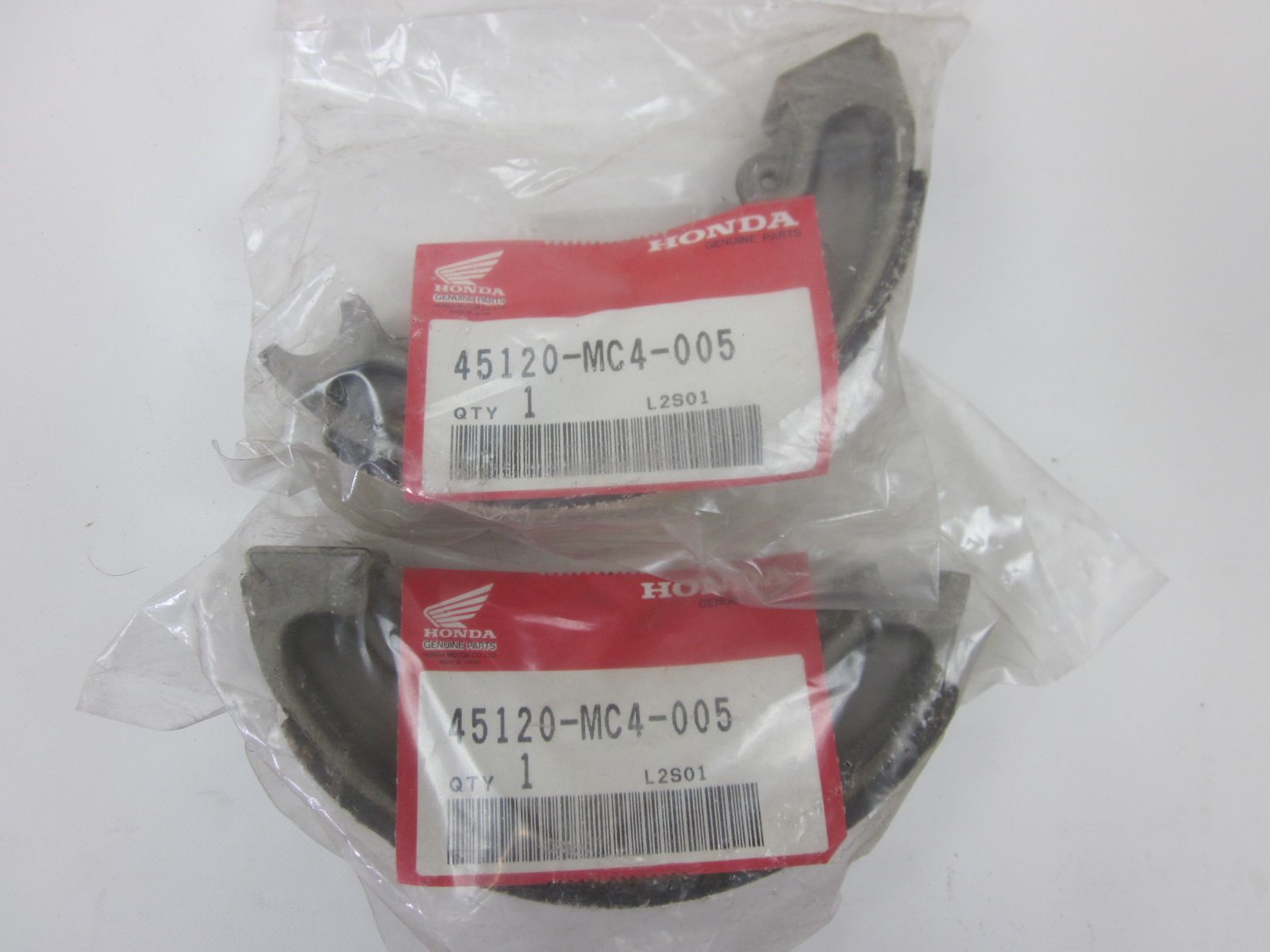 Bild von BREMSBACKE VORNE 45120-MC4-005 ; XL 500 RC