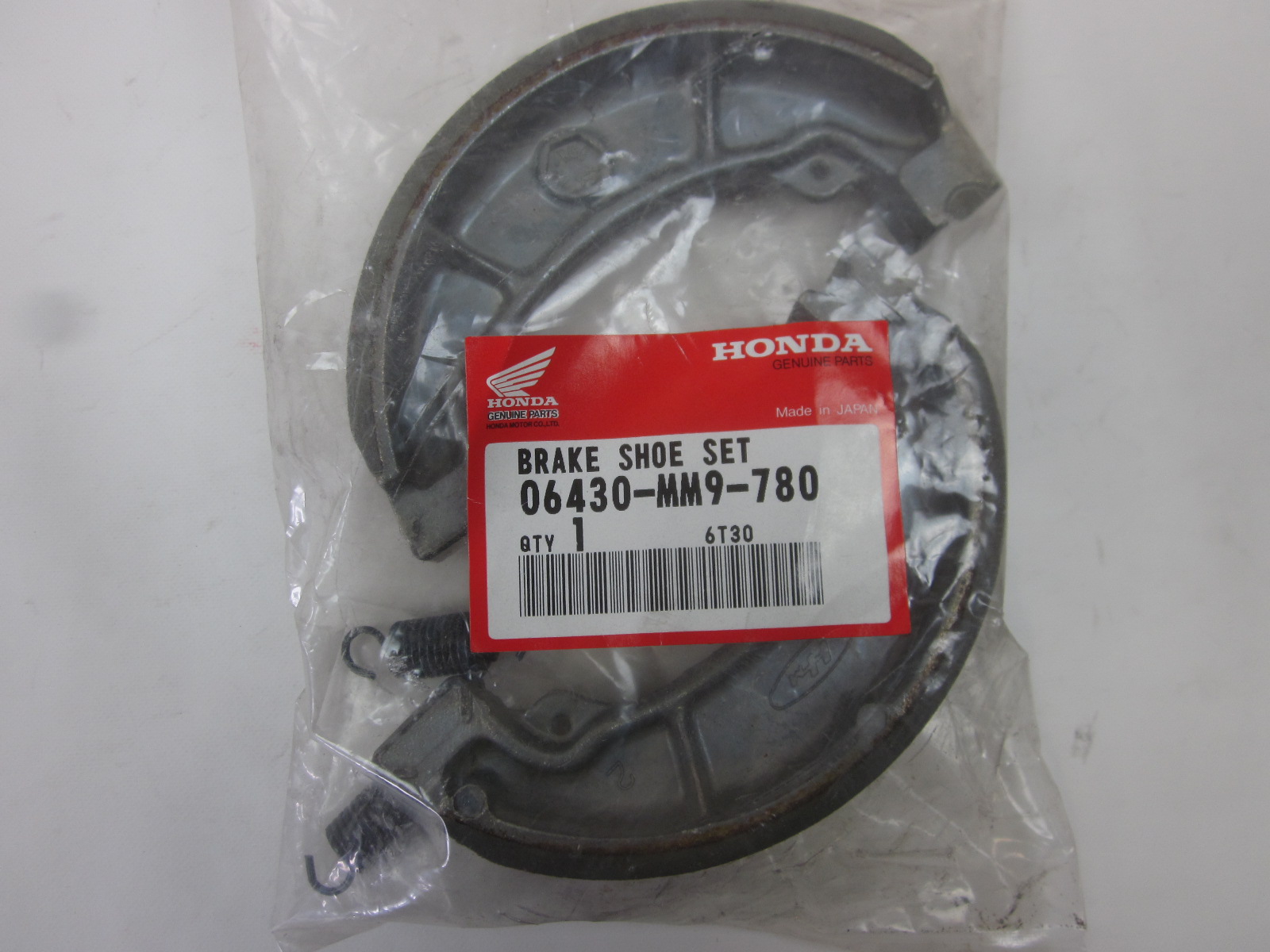 Bild von BREMSBACKE HINTEN  06430-MM9-780  XL 600 V