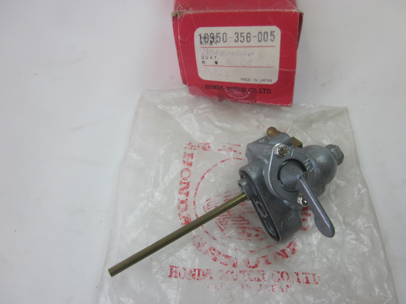 Bild von KRAFTSTOFFHAHN  16950-356-005  XL 350