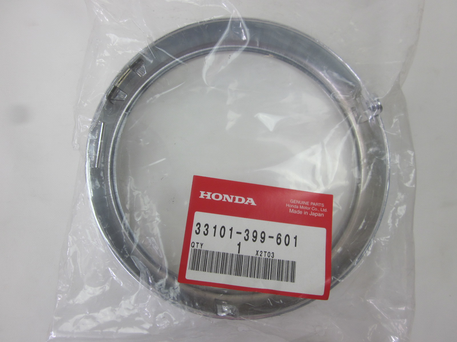 Picture of LAMPENZIERRING  33101-399-601  CB 125 T