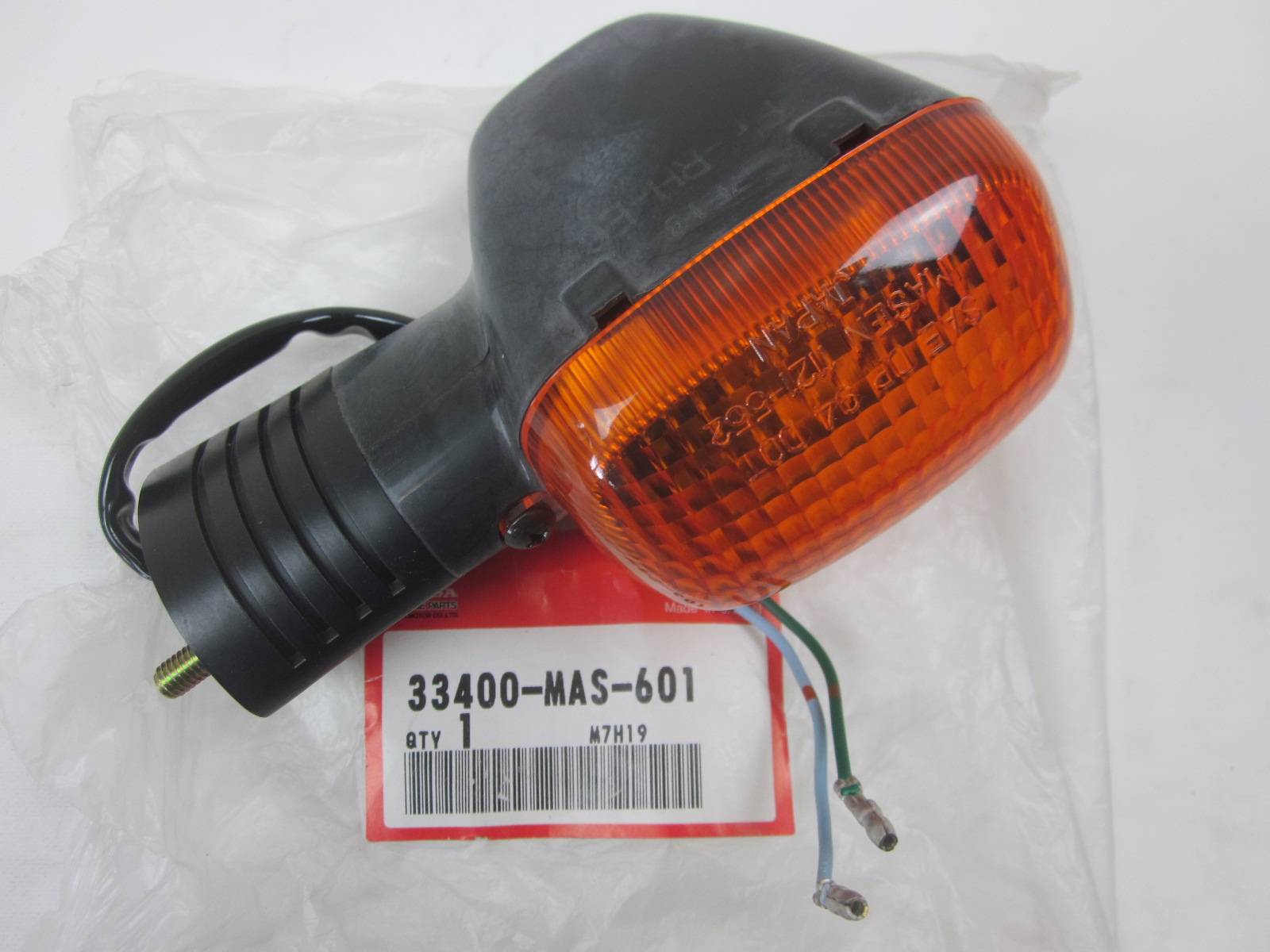 Picture of BLINKER VO.RE.  33400-MAS-601  CBR 900 RRT