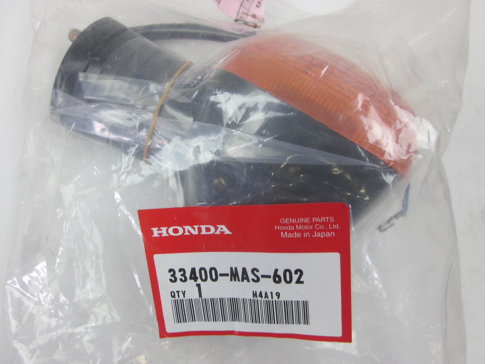 Picture of WINKER ASSY,R FR  33400-MAS-602  CBR 900 RRT