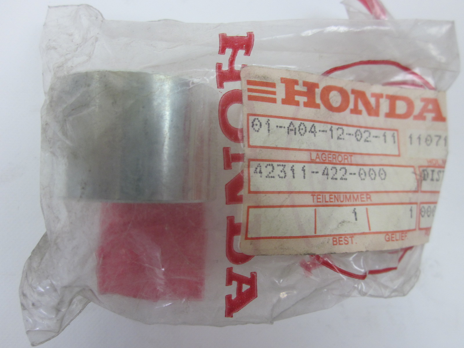 Picture of SEITENHUELSE HINTEN  42311-422-000  CBX 1000 Z