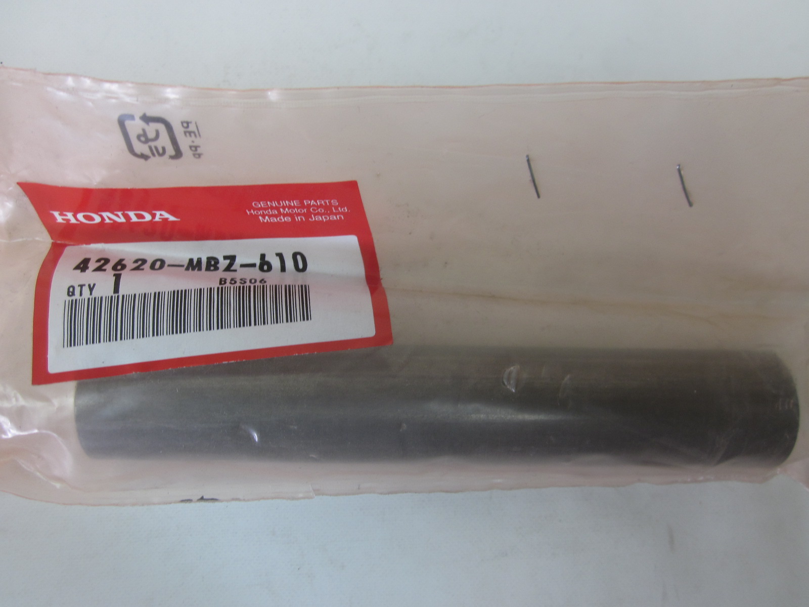 Bild von DISTANZHUELSE HINTEN  42620-MBZ-610  CB600 FW