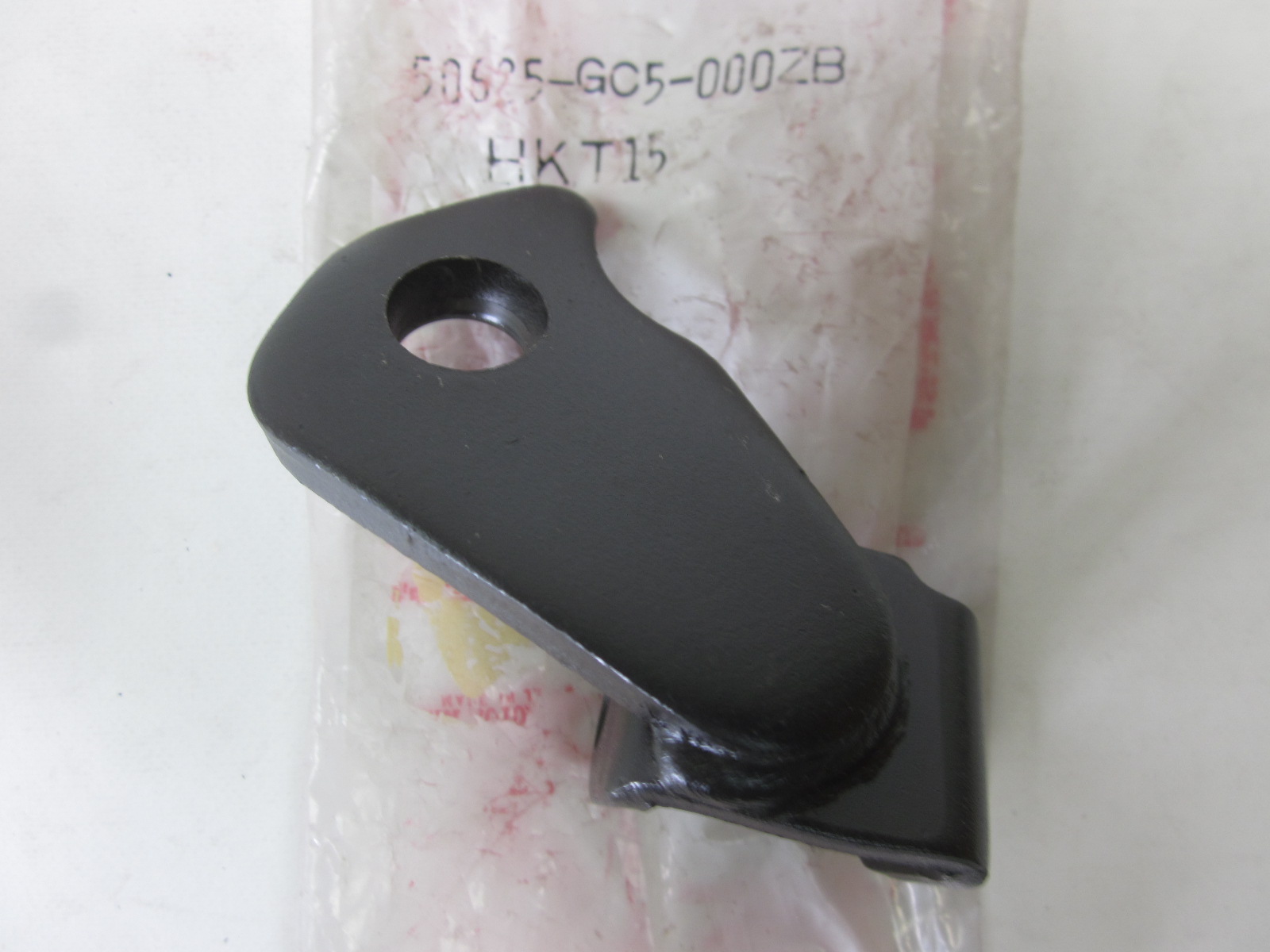 Picture of BEFESTIGUNG, FUSSRASTE  50625-GC5-000ZB  MTX 80 C