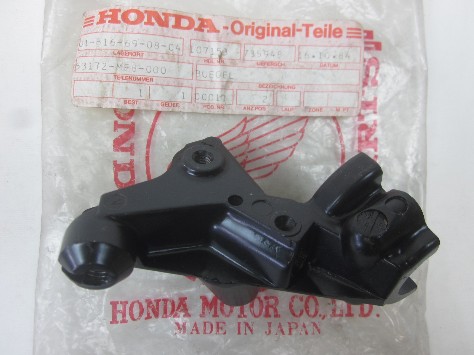 Picture of HEBELHALTER LINKS  53172-ME8-000  CX 650 CD