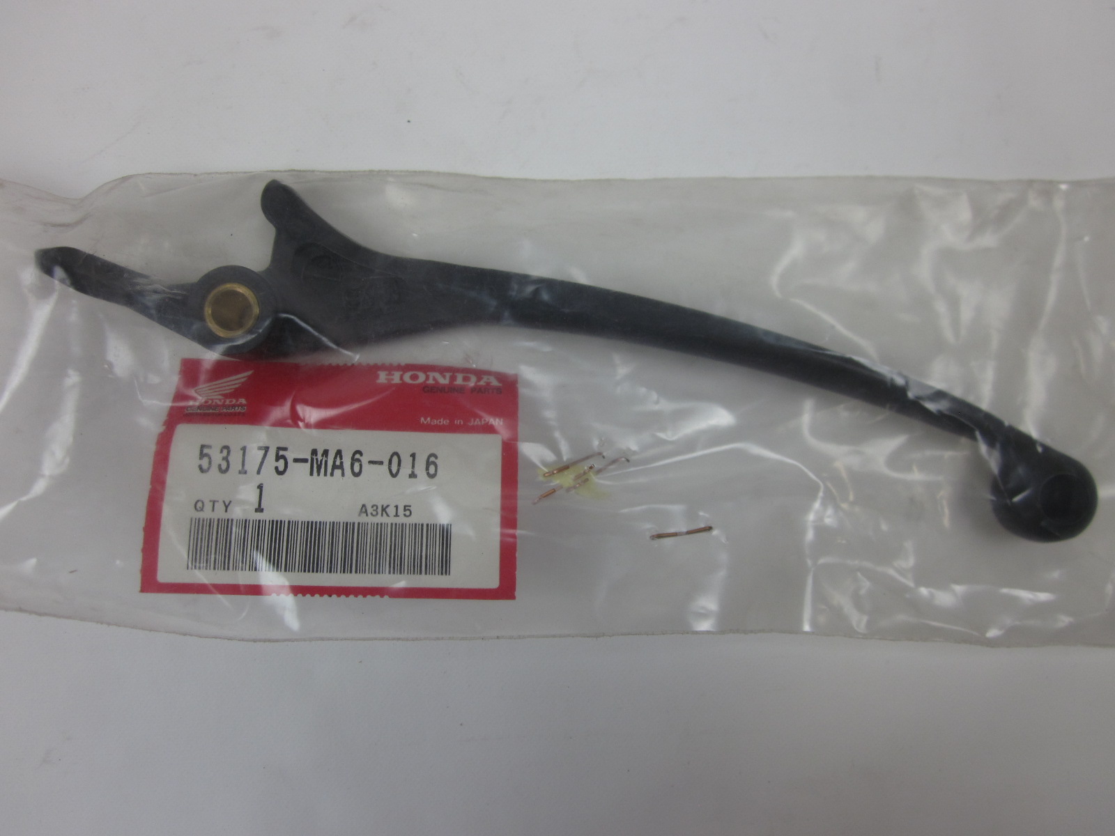 Picture of BREMSHEBEL  53175-MA6-016  CBX 400 FC
