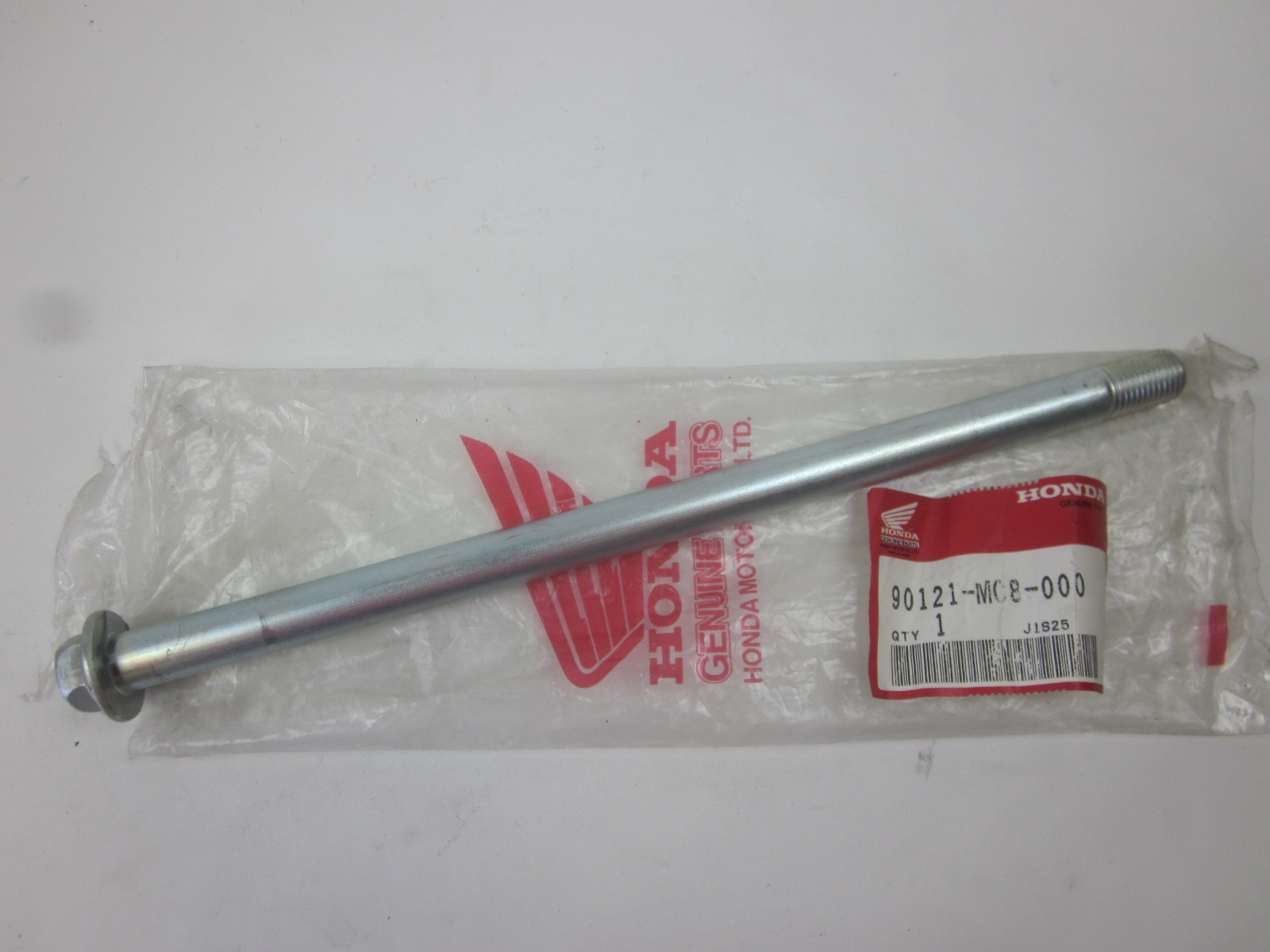 Picture of BOLT,RR.FORK PIV  90121-MC8-000