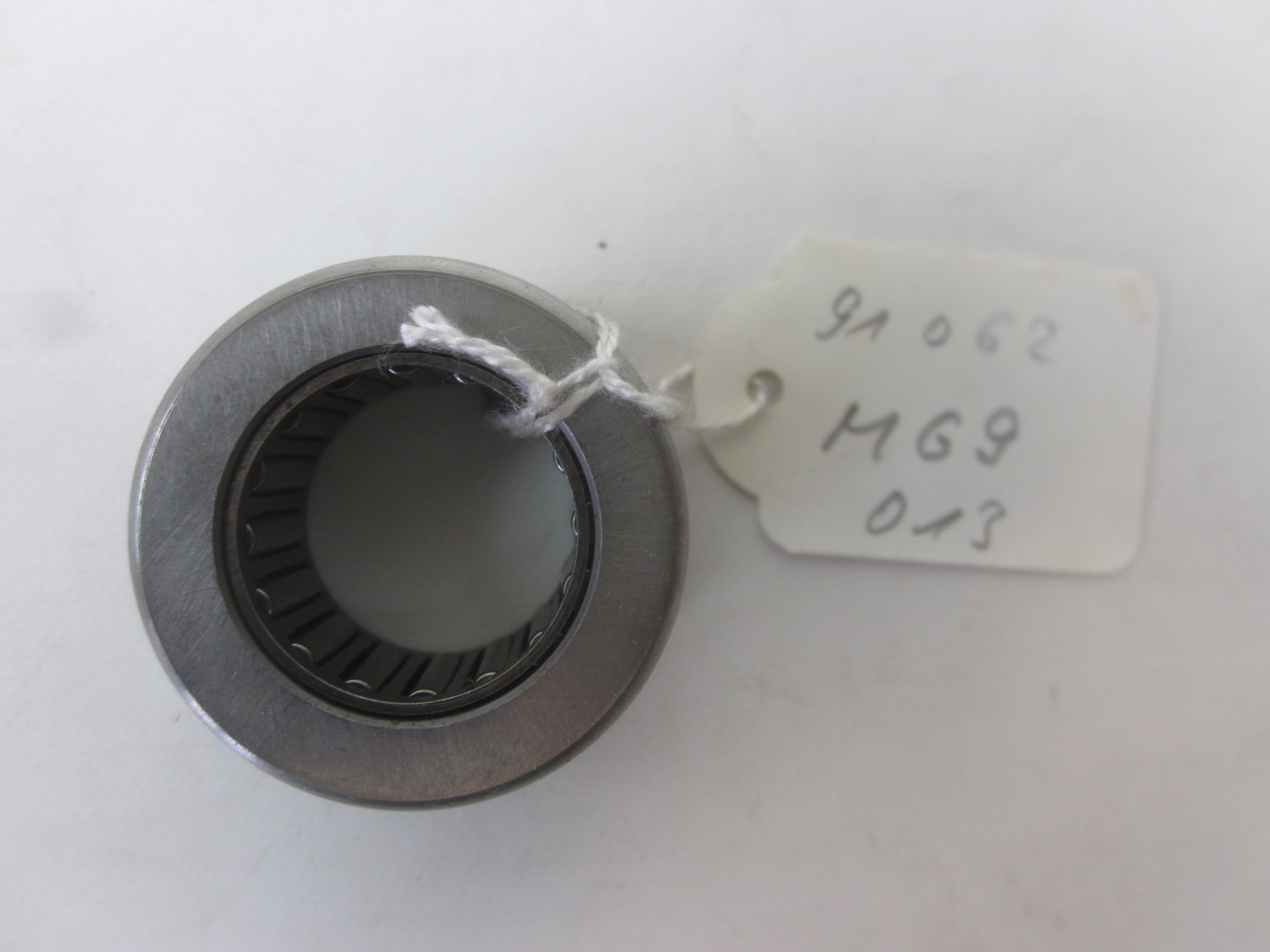 Picture of NADELLAGER  91062-MG9-013  GL 1200