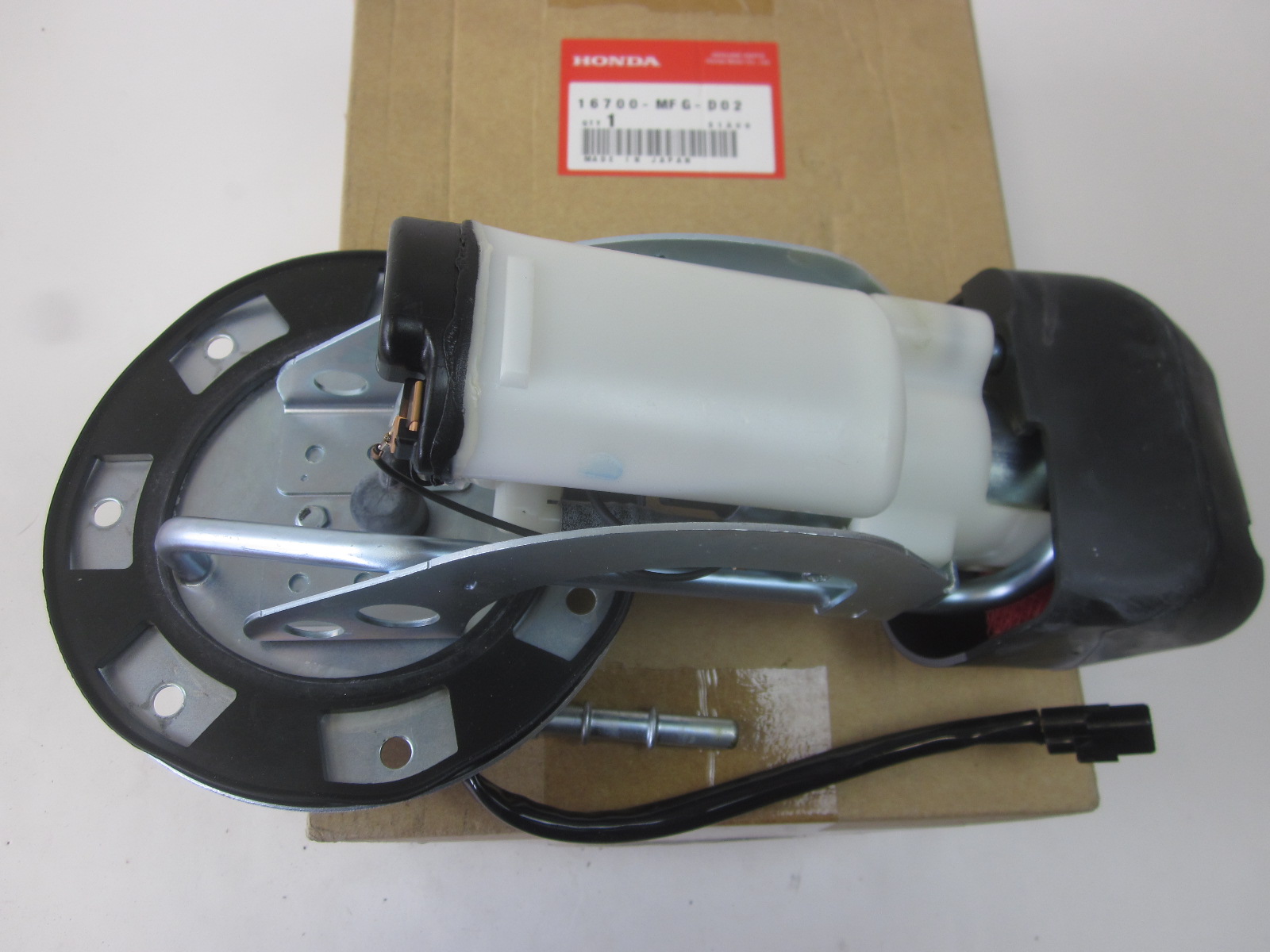 Picture of UNIT ASSY,FUEL PU  16700-MFG-D02  CB 600 F CB 600 F