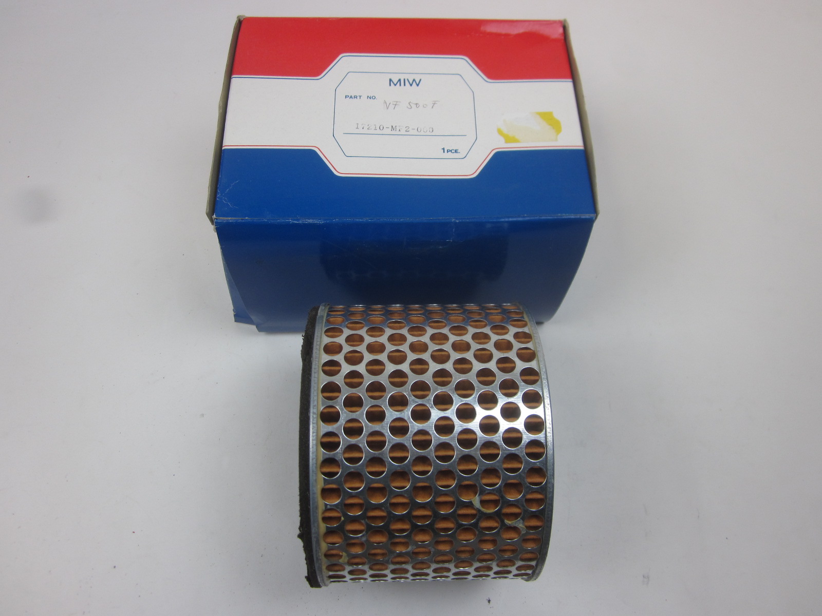 Bild von LUFTFILTERELEMENT  17210-MF2-000  VF 500 F