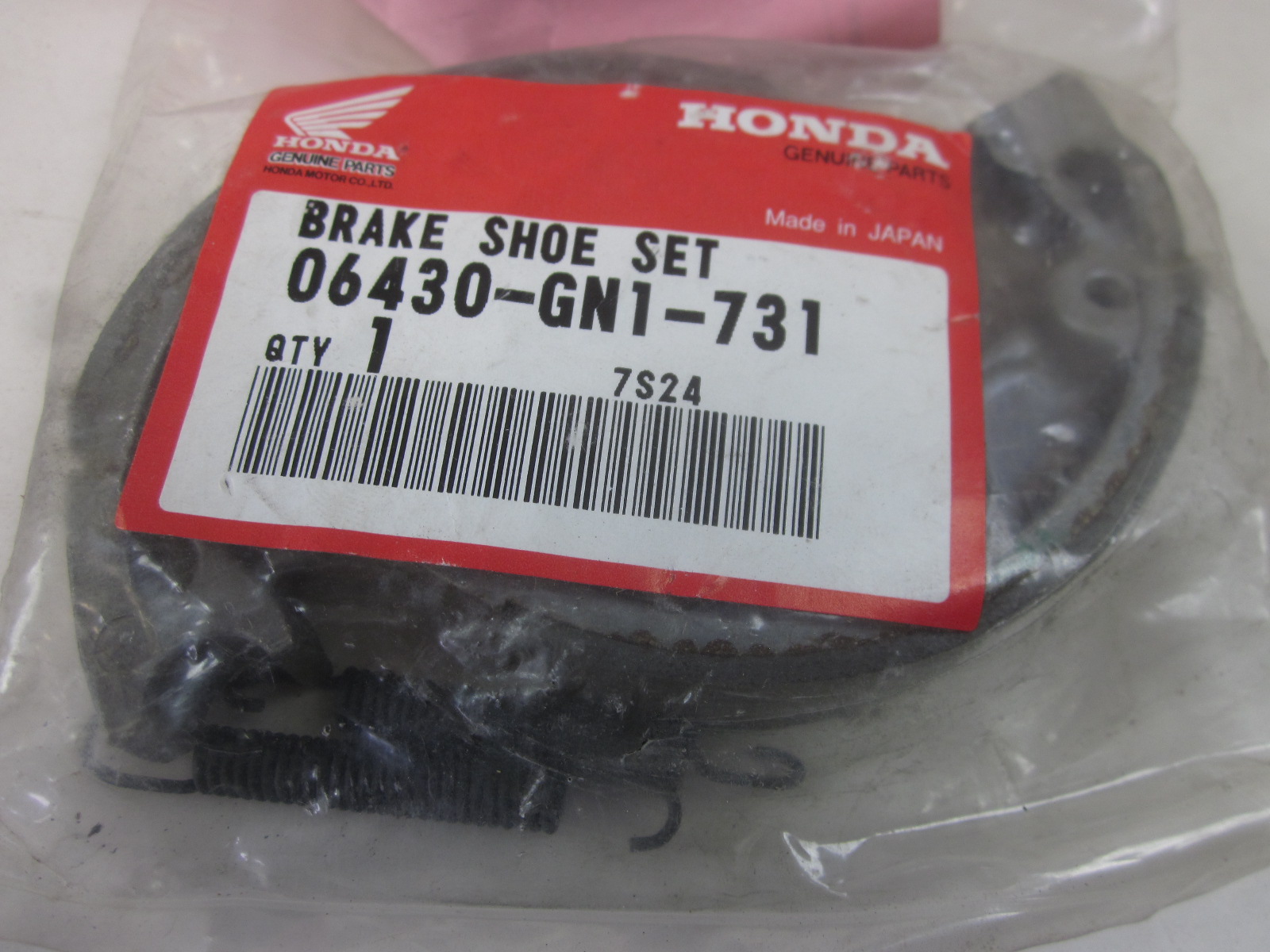 Picture of BREMSBACKE HINTEN  06430-GN1-731  XR 80 M