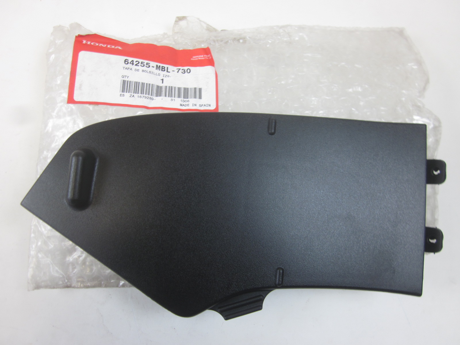 Picture of DECKEL, L. TASCHE  64255-MBL-730  NT650VW