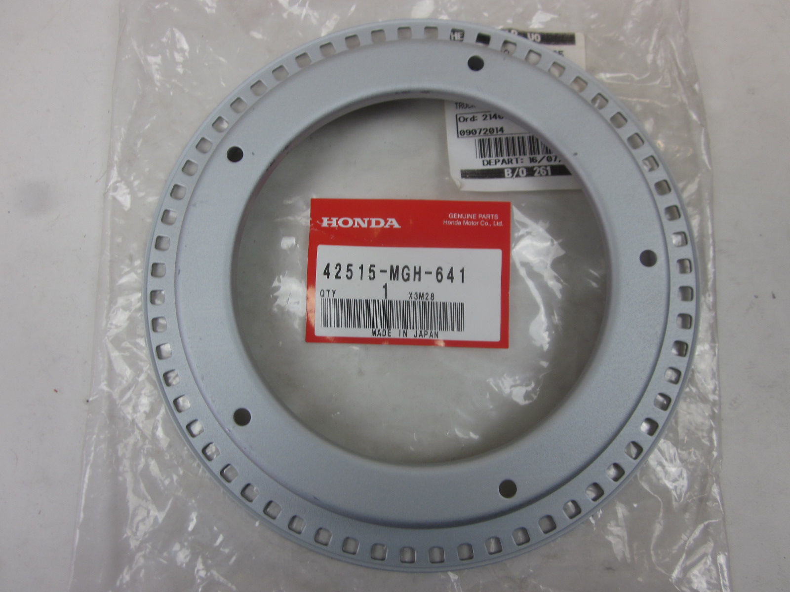 Picture of RING, RR. PULSER  42515-MGH-641  VFR1200X