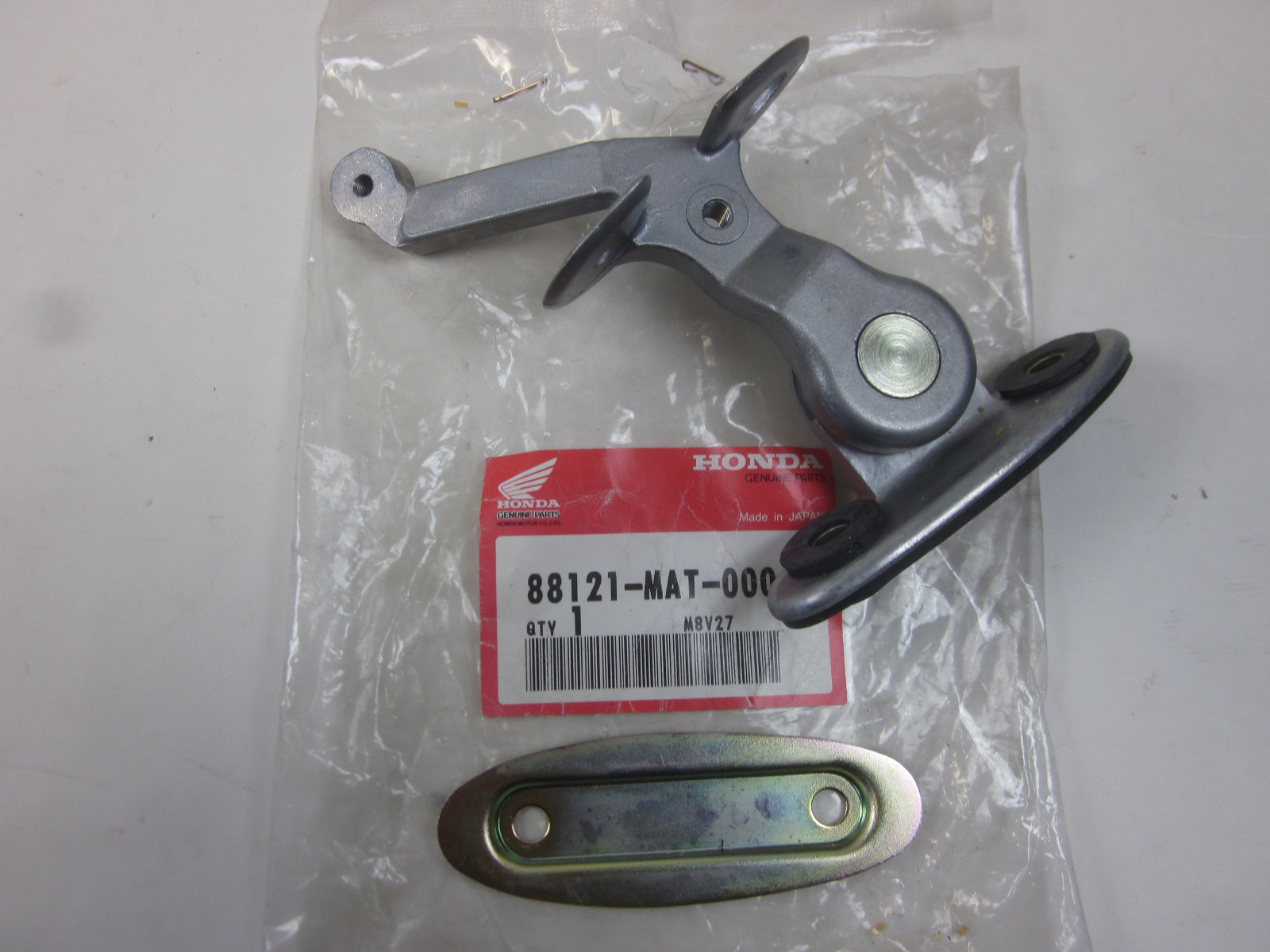 Picture of STUETZE KOMPL., L.  88121-MAT-000  CBR1100XXV