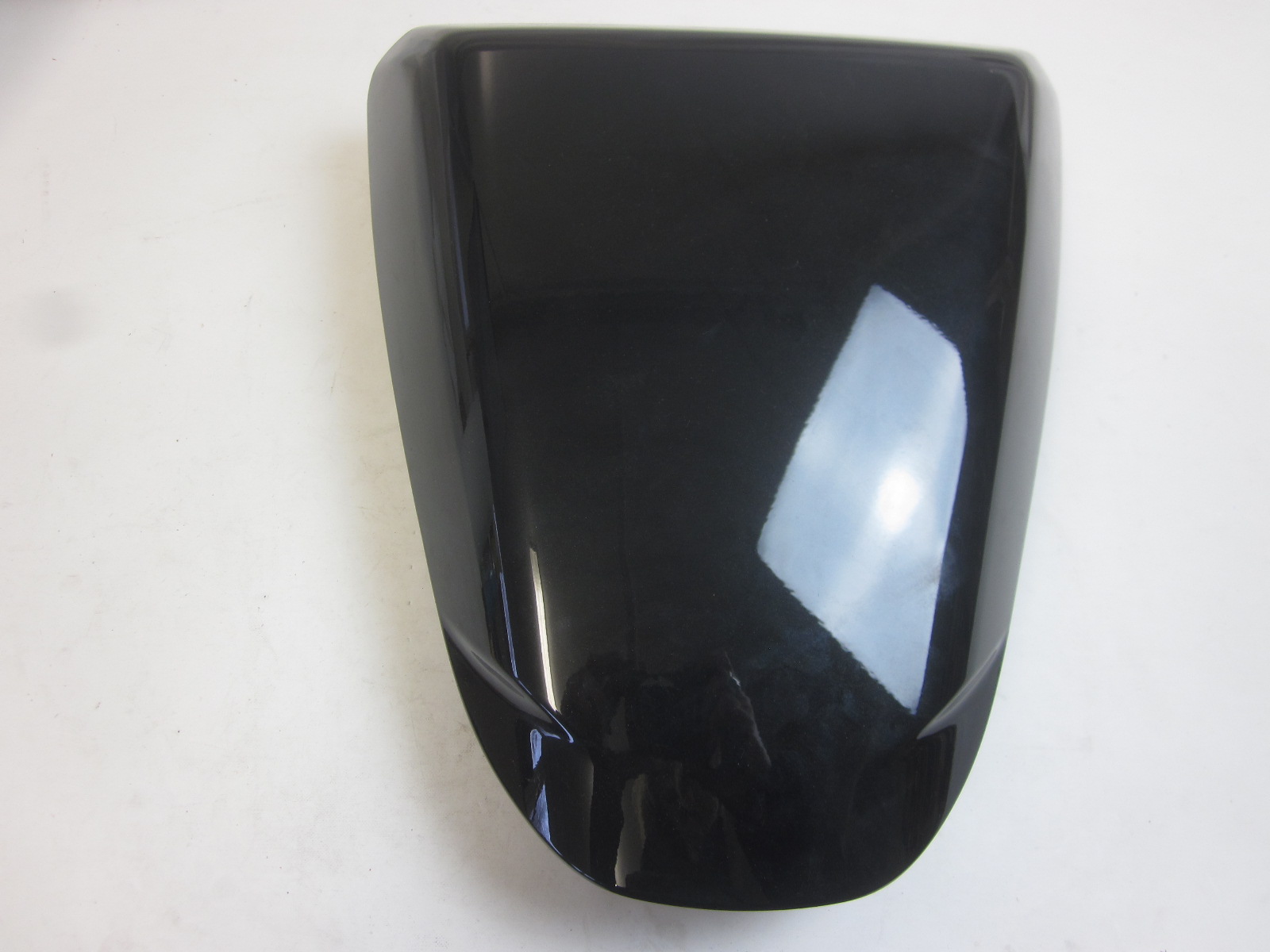 Picture of COWL COMP  77281-MJM-D000  VFR800