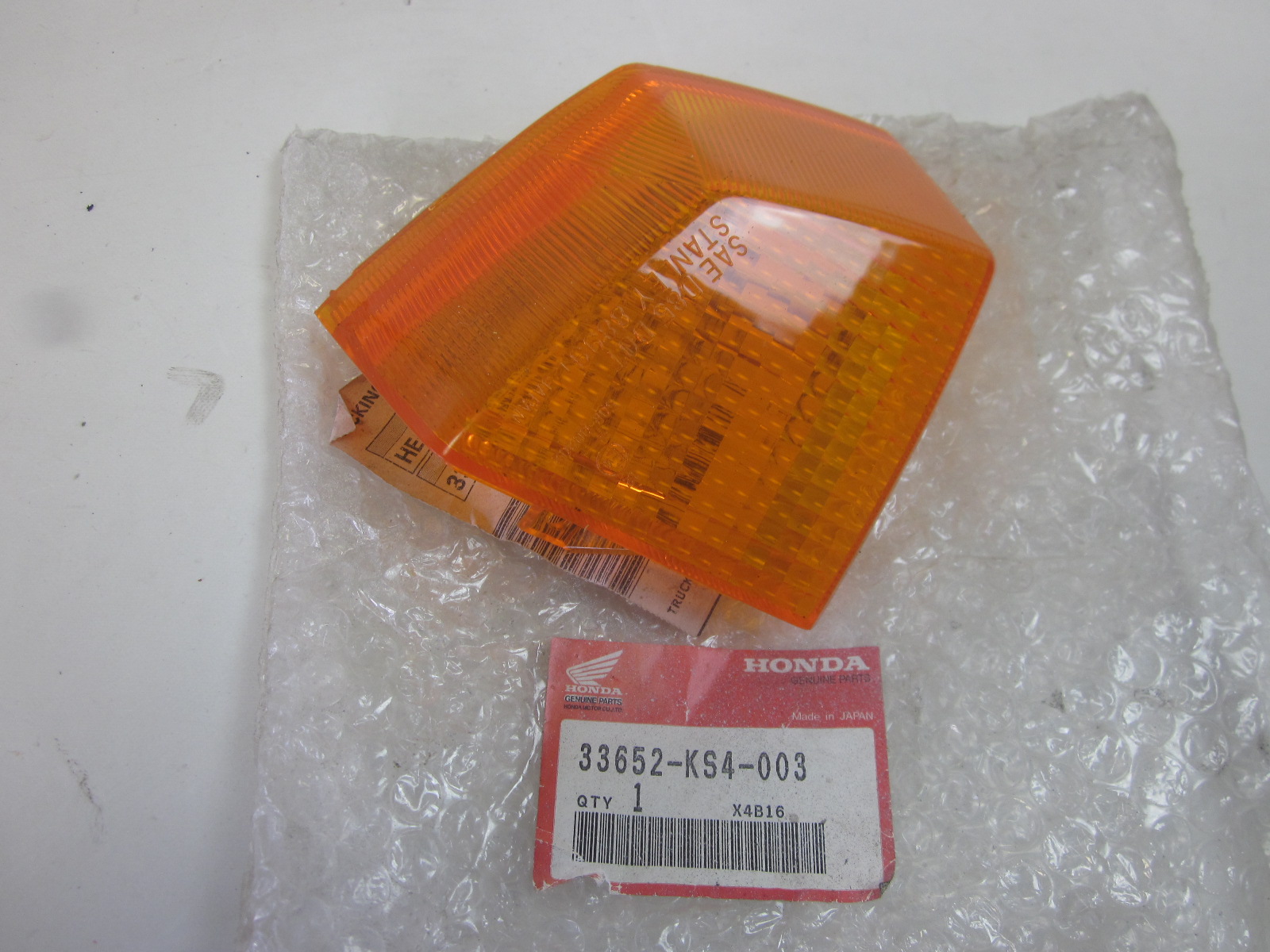 Picture of GLAS, BLINKLEUCHTE  33652-KS4-003  CN 250