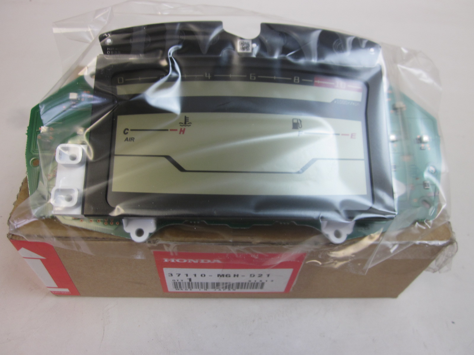 Picture of METER COMP., LCD (KP  37110-MGH-D21  VFR1200 DD