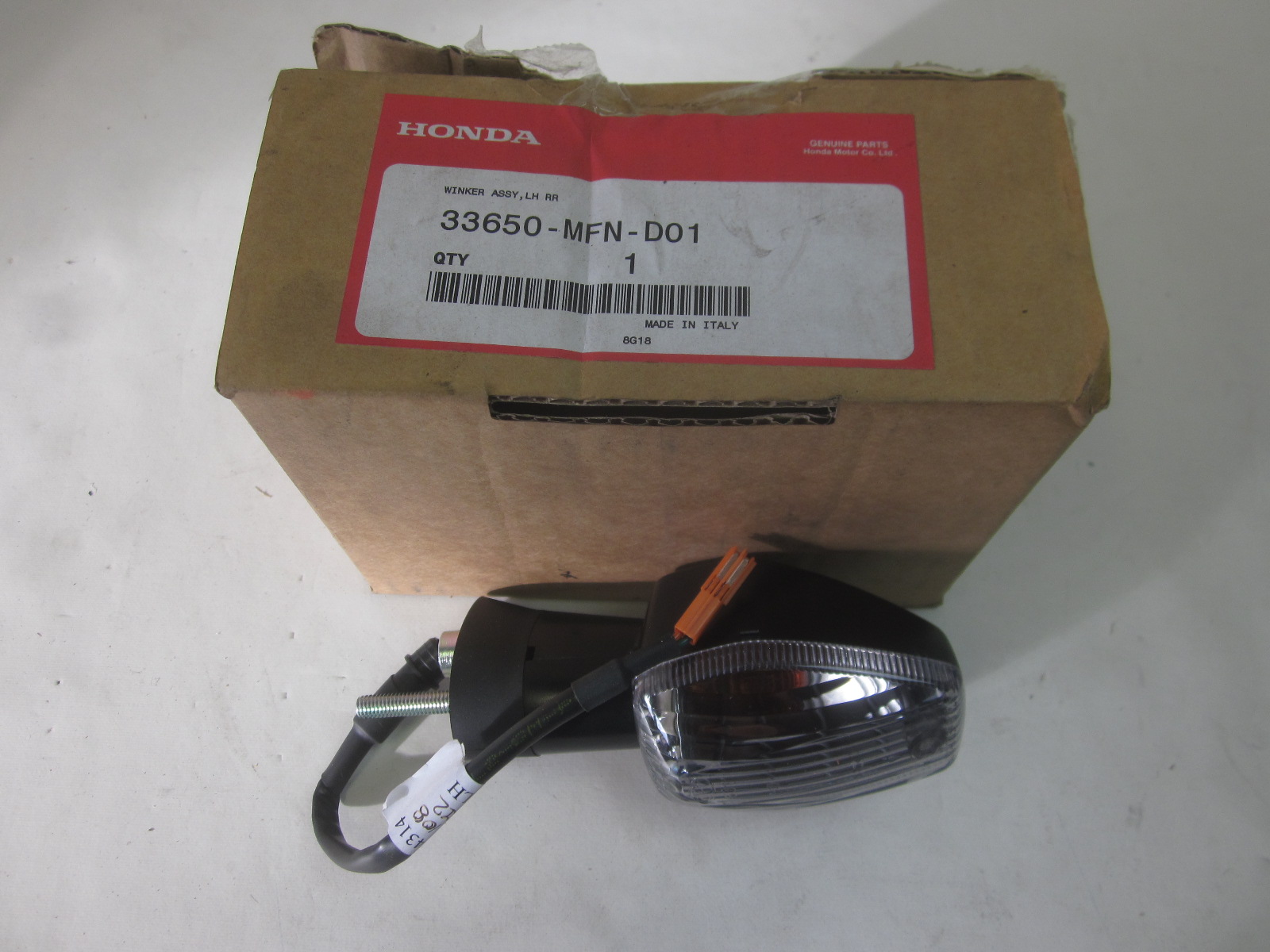 Picture of WINKER ASSY,LH RR  33650-MFN-D01  CB1000 R8
