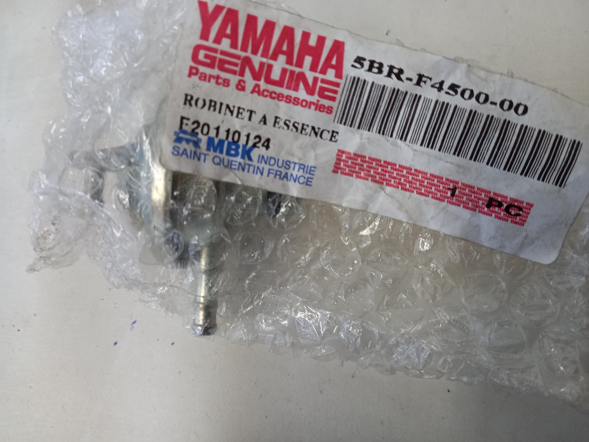 Picture of Yamaha  Benzinhahn  5BR-F4500-00