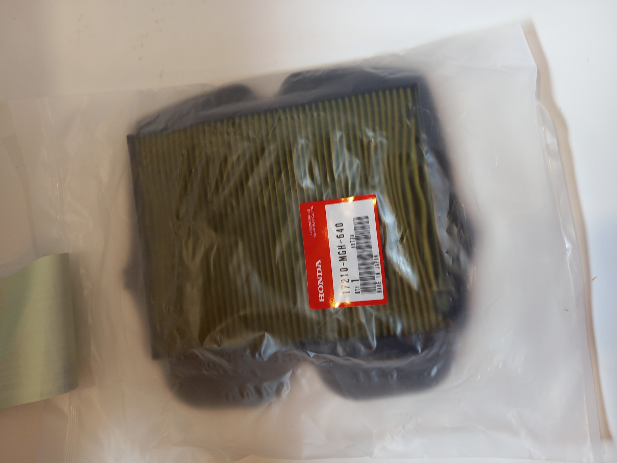 Picture of Honda  EINSATZ KOMPL., LUFTFILTE  17210-MGH-640