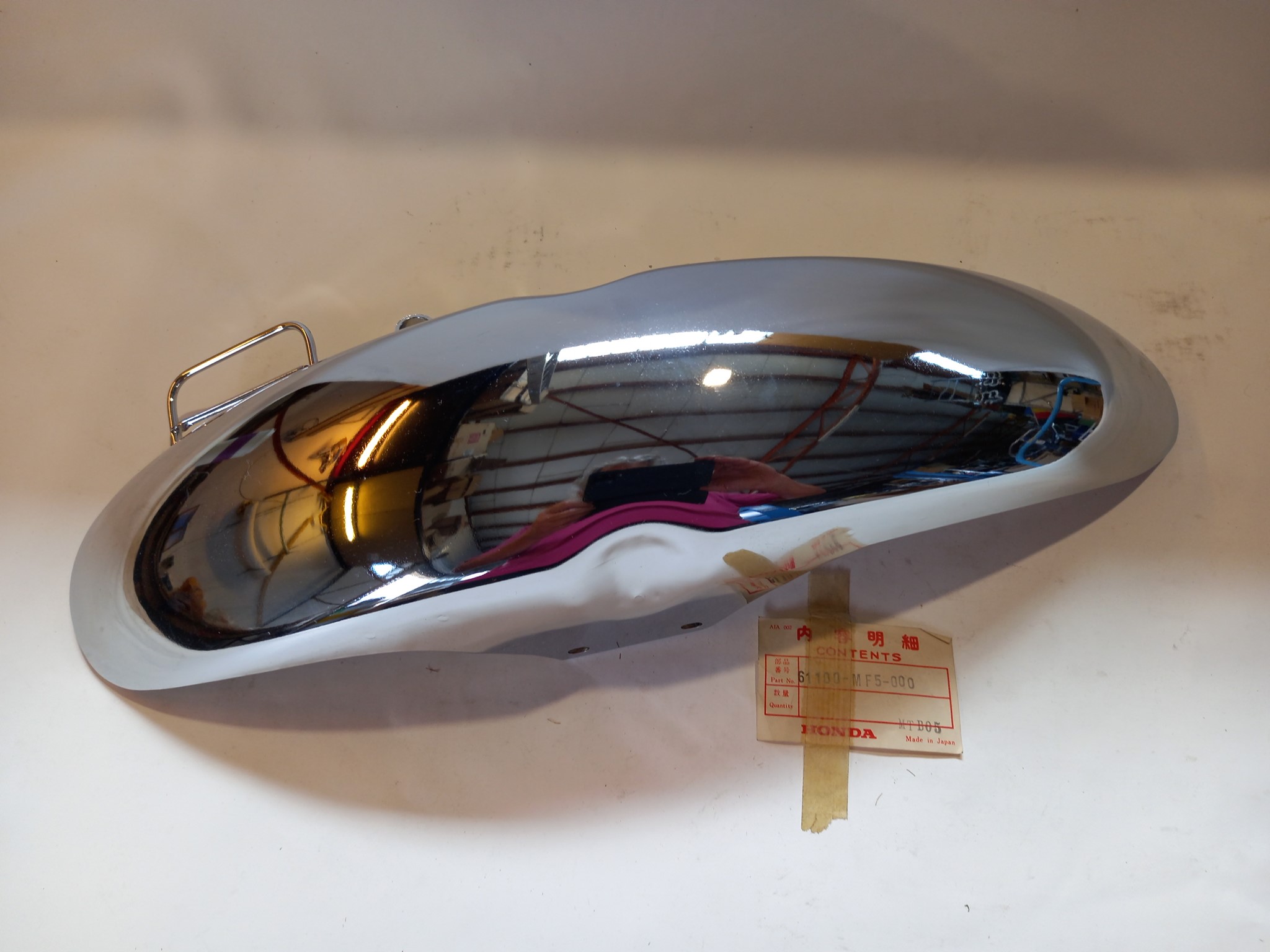 Picture of Honda  FENDER COMP.,FR.  61100-MF5-000