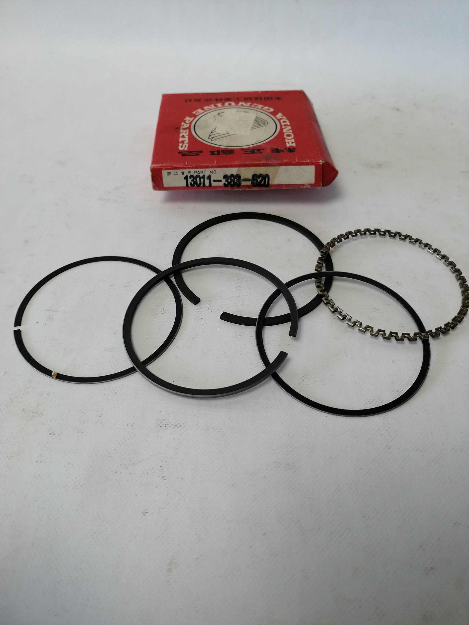 Picture of KOLBENRING(STD)  CB 125 S2-5  13011-383-620