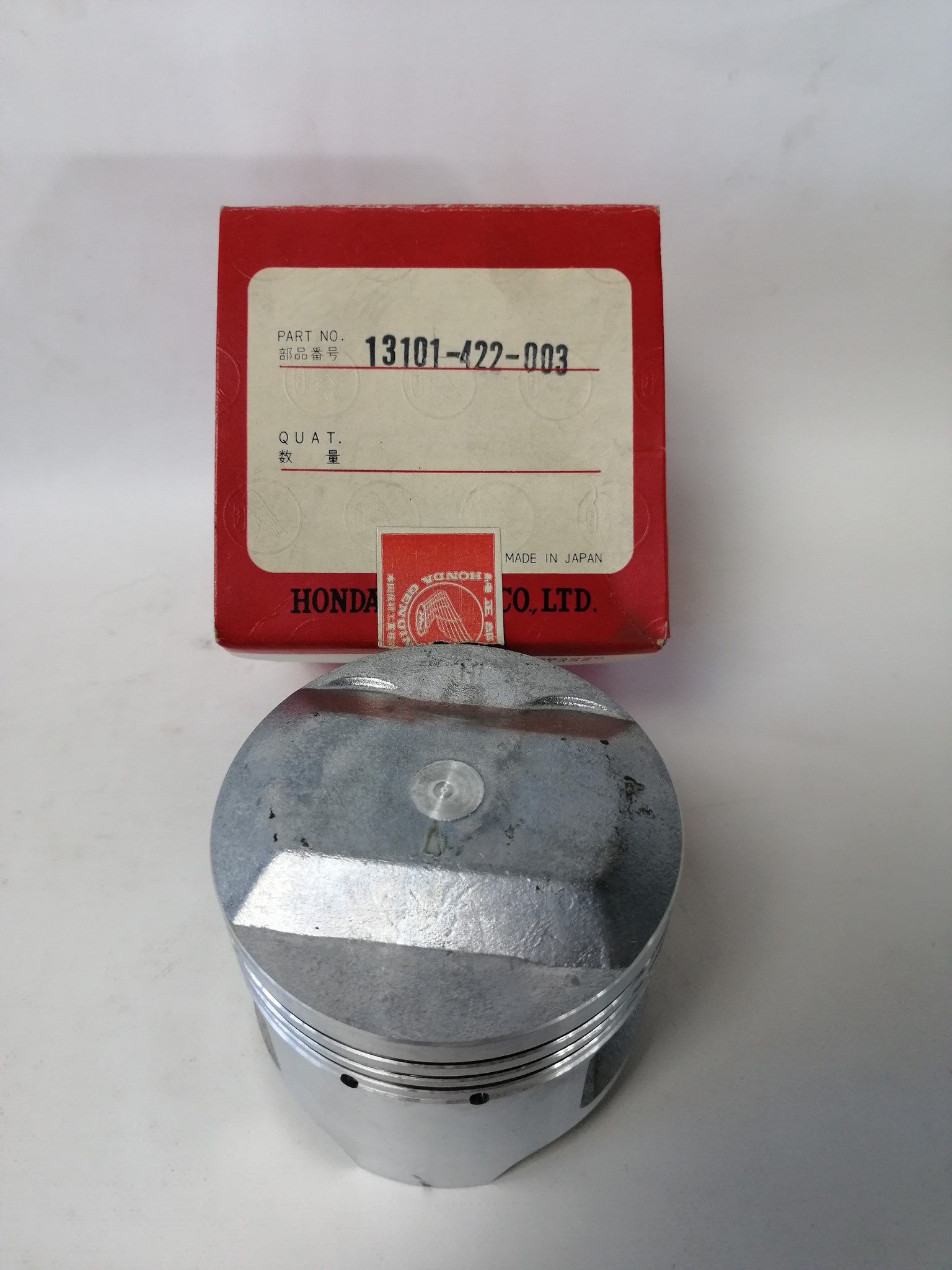 Picture of KOLBEN(STD)  CBX 1000 Z  13101-422-003