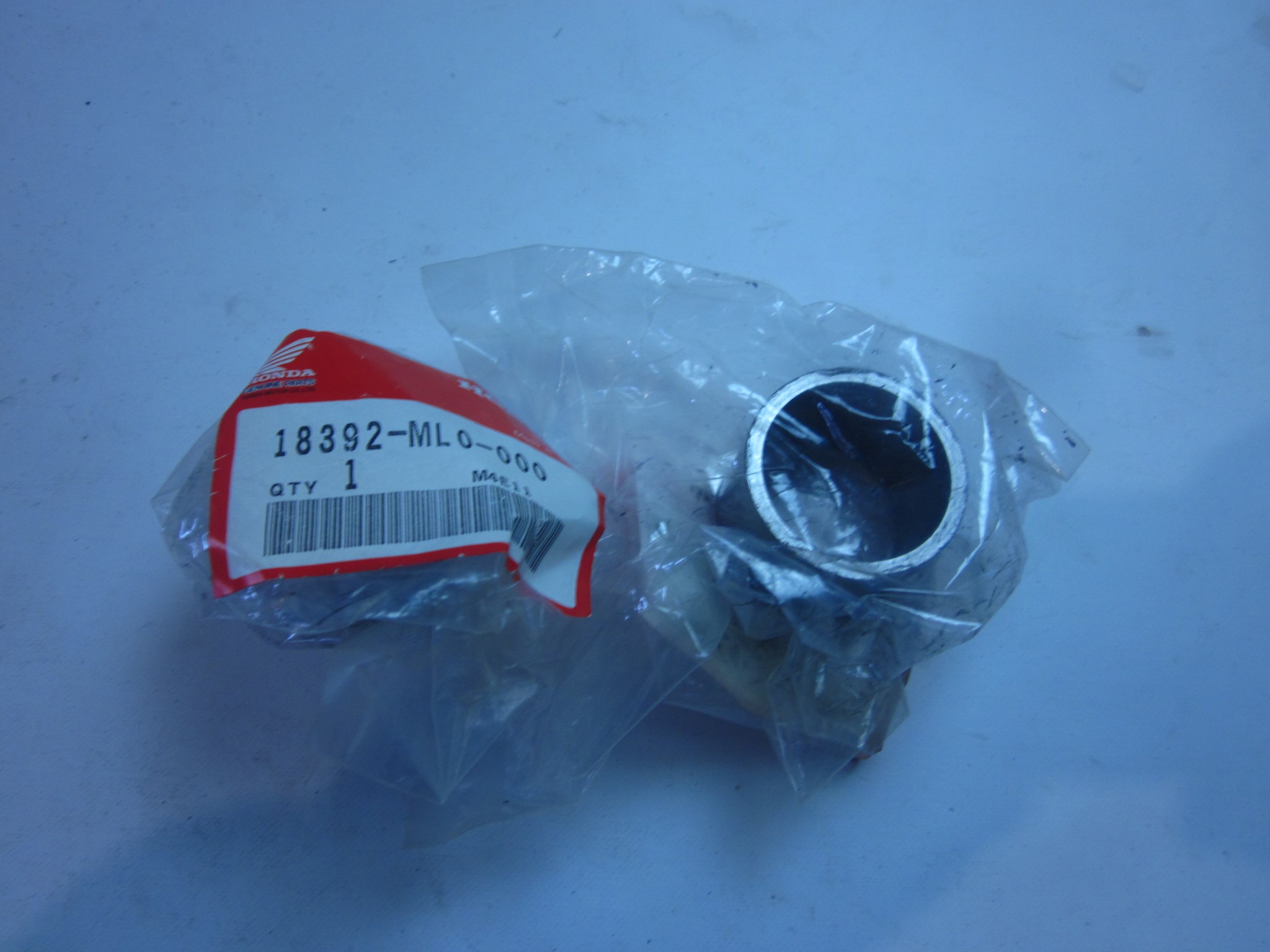 Picture of Honda VFR 400 F DICHTUNG SCHALLDAEMPFER 18392-ML0-000 /