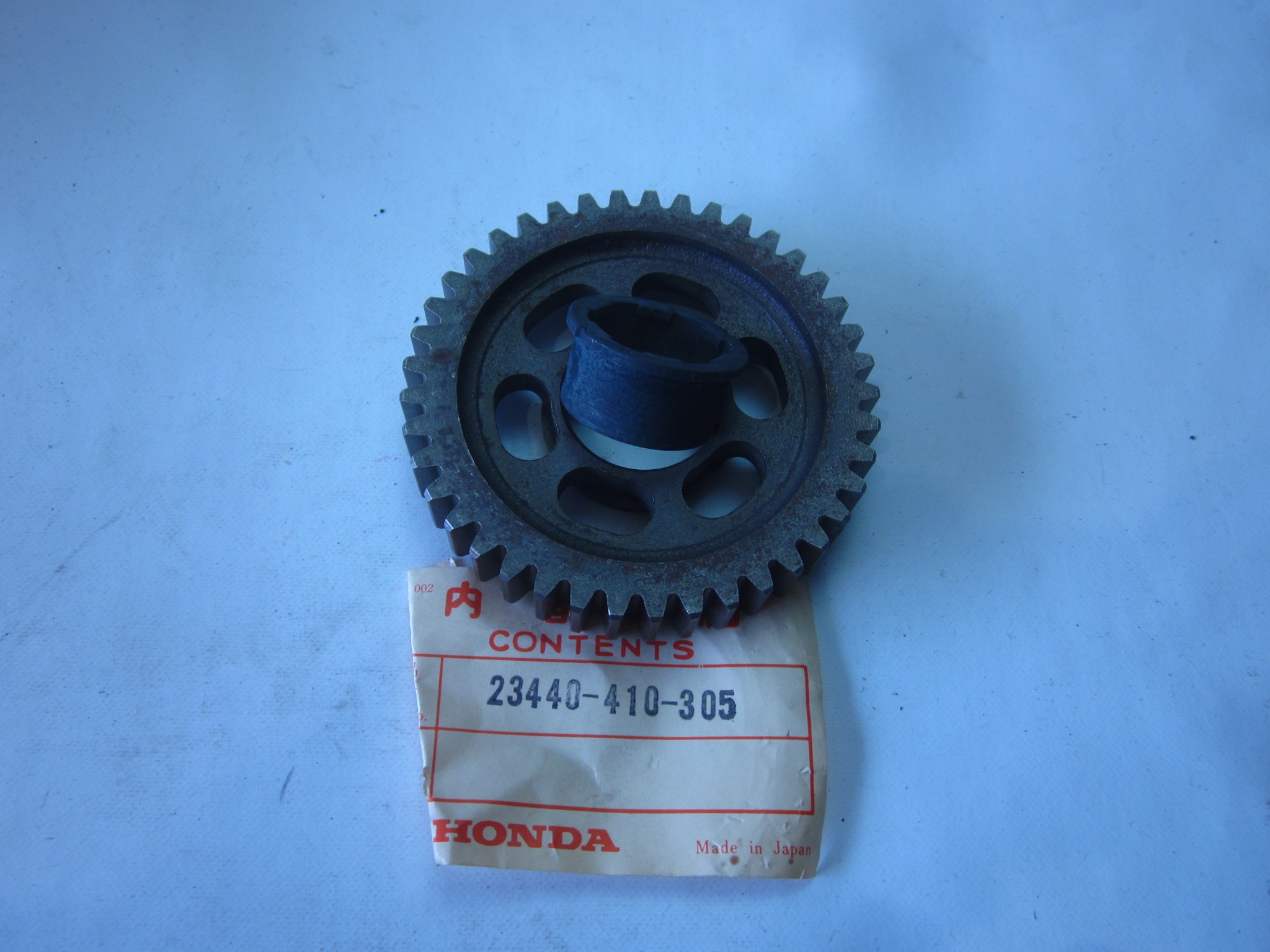 Picture of GEAR,CT/SHAFT 2ND  23440-410-305