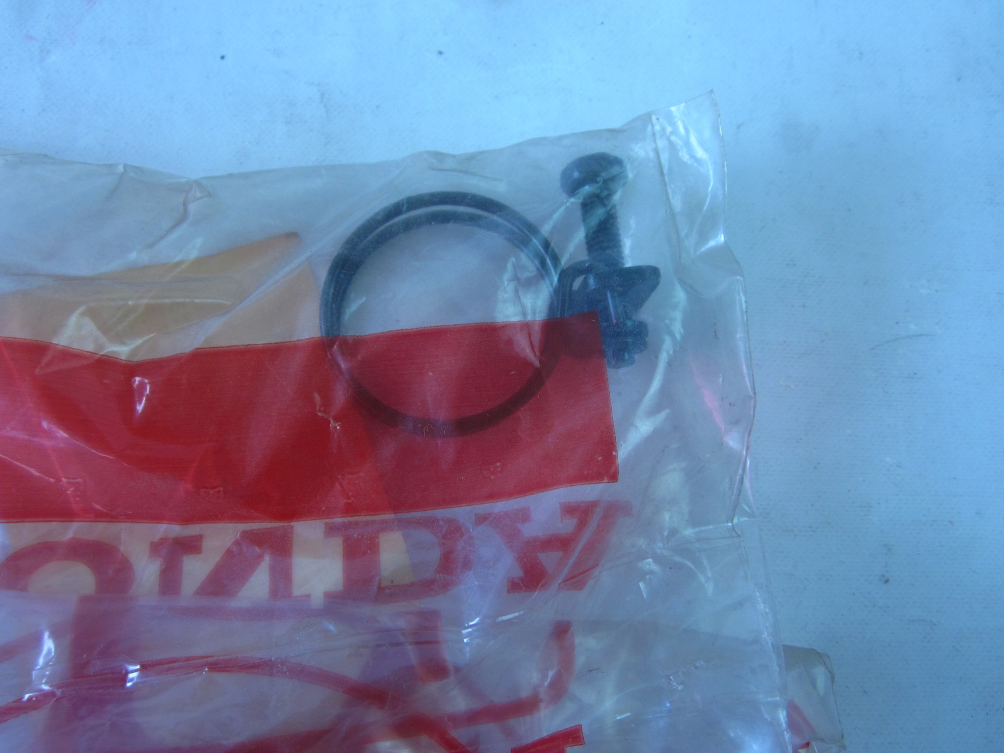 Picture of BAND A, HOSE.  19515-431-003  GL 1000 K5