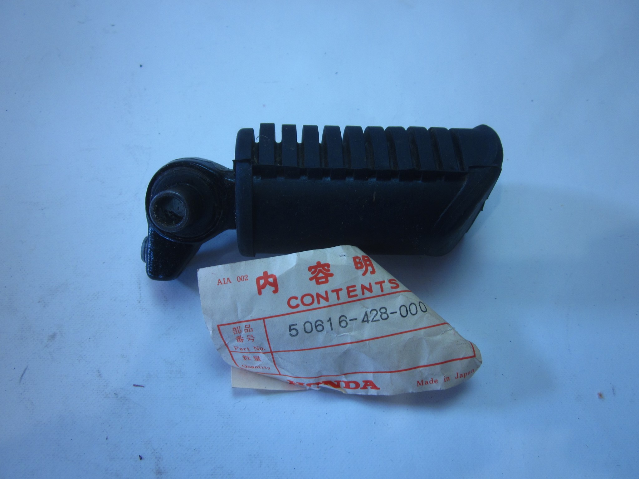 Picture of STANGE FUSSRASTE  50616-428-000  XL 250 S / SZ